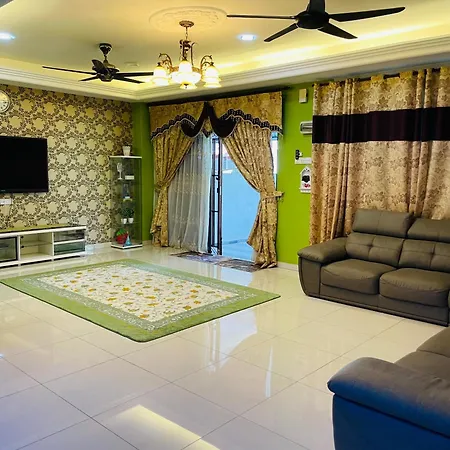 D Corner Islam Homestay Kuala Kangsar Exterior photo