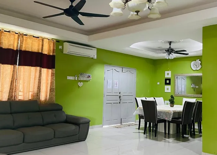 D Corner Islam Homestay
